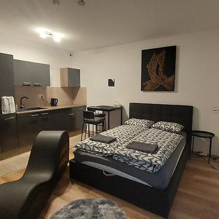 Ferienwohnung N&Z Apartman Close To The Downtown Budapest Exterior foto